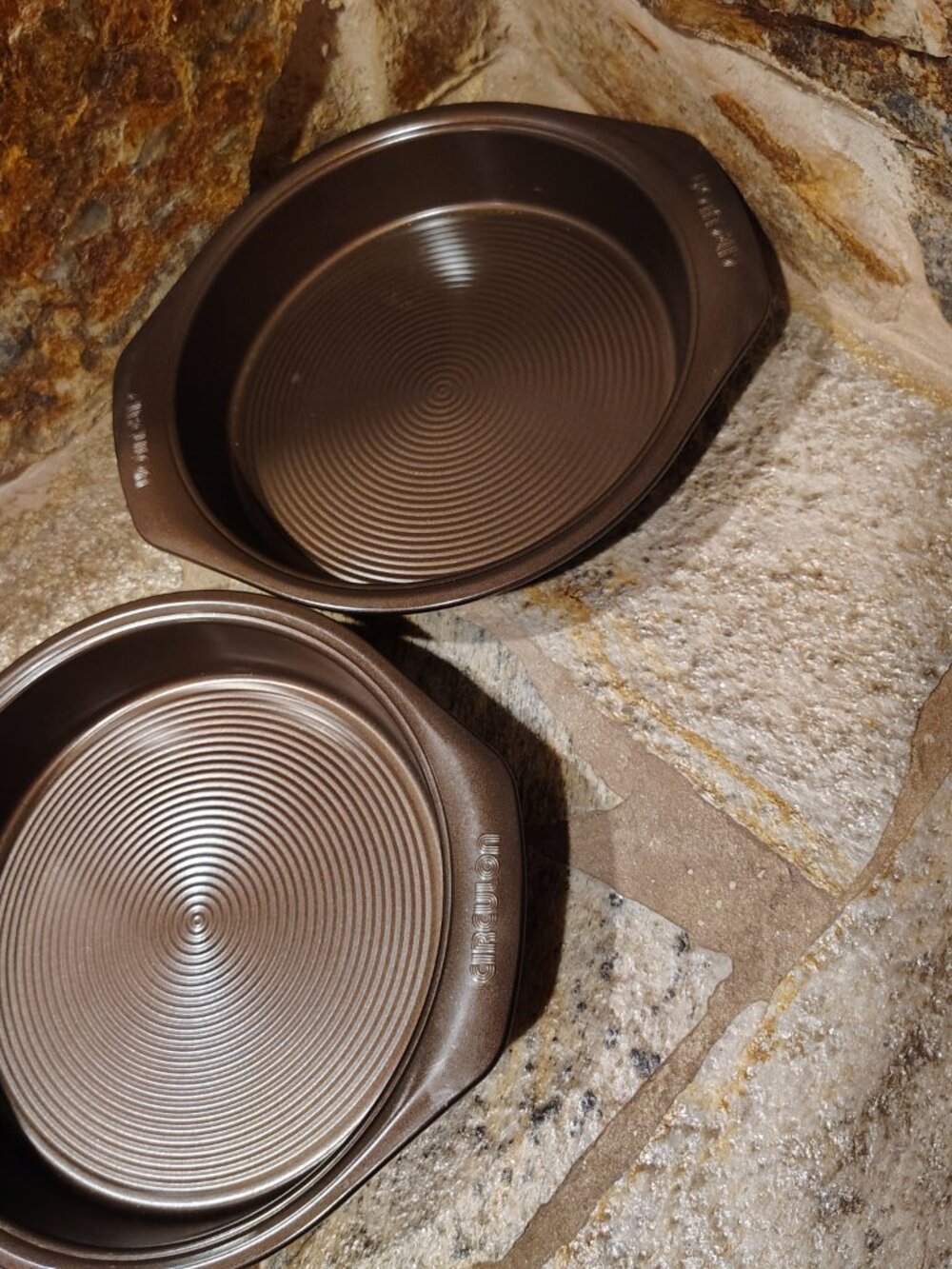 Circulon Symmetry Nonstick Round Cake Pans 9" Set of 2